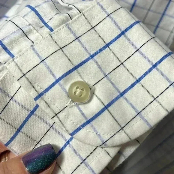 Chaps Classic Fit Twill Wrinkle Free Button Down Shirt Size Large - Picture 6 of 8